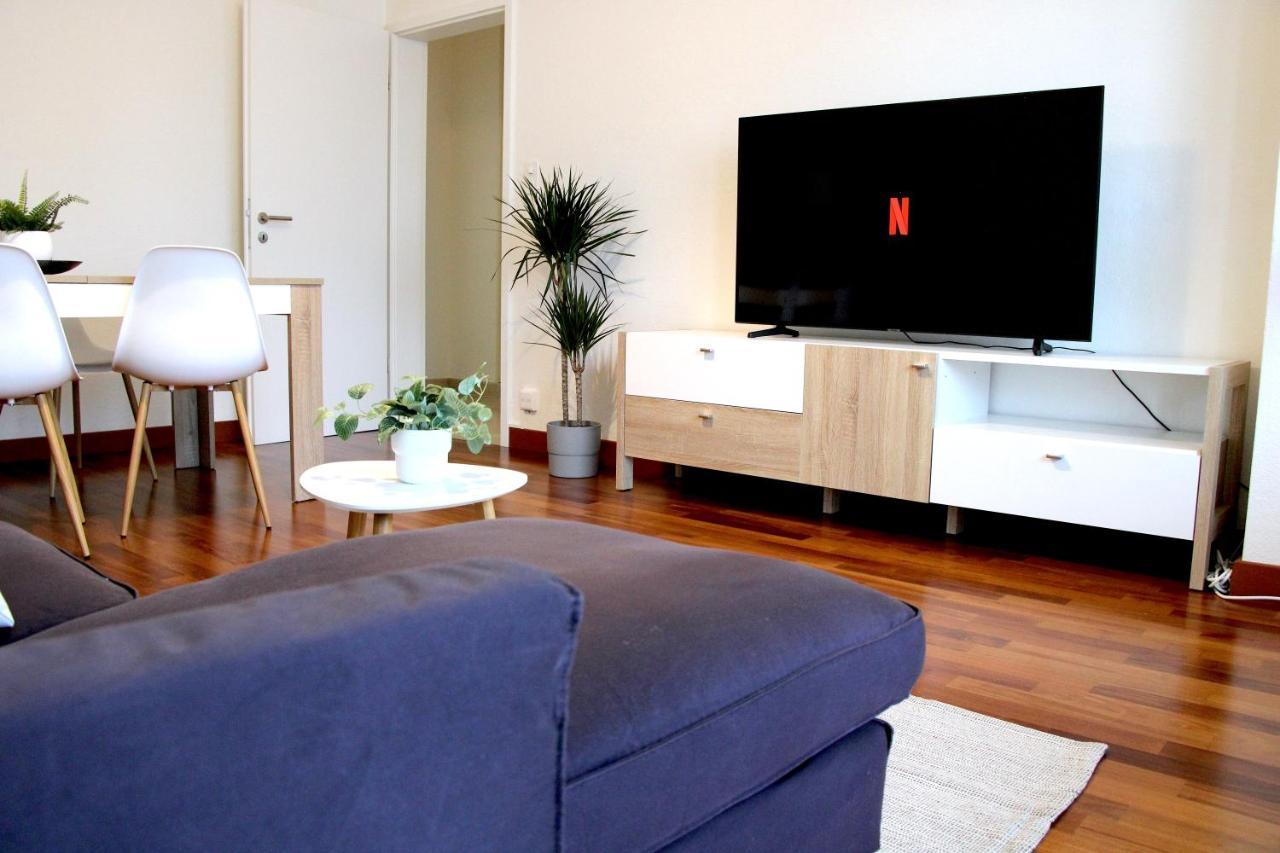 Cozy Apartment With Free Parking & Close To Lake Лугано Экстерьер фото
